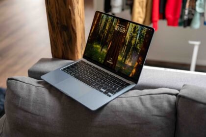 MacBook
