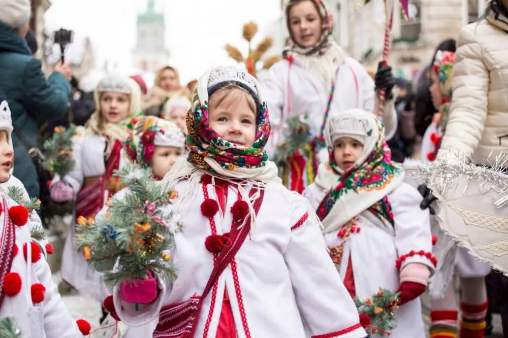 коли щедрують 2025