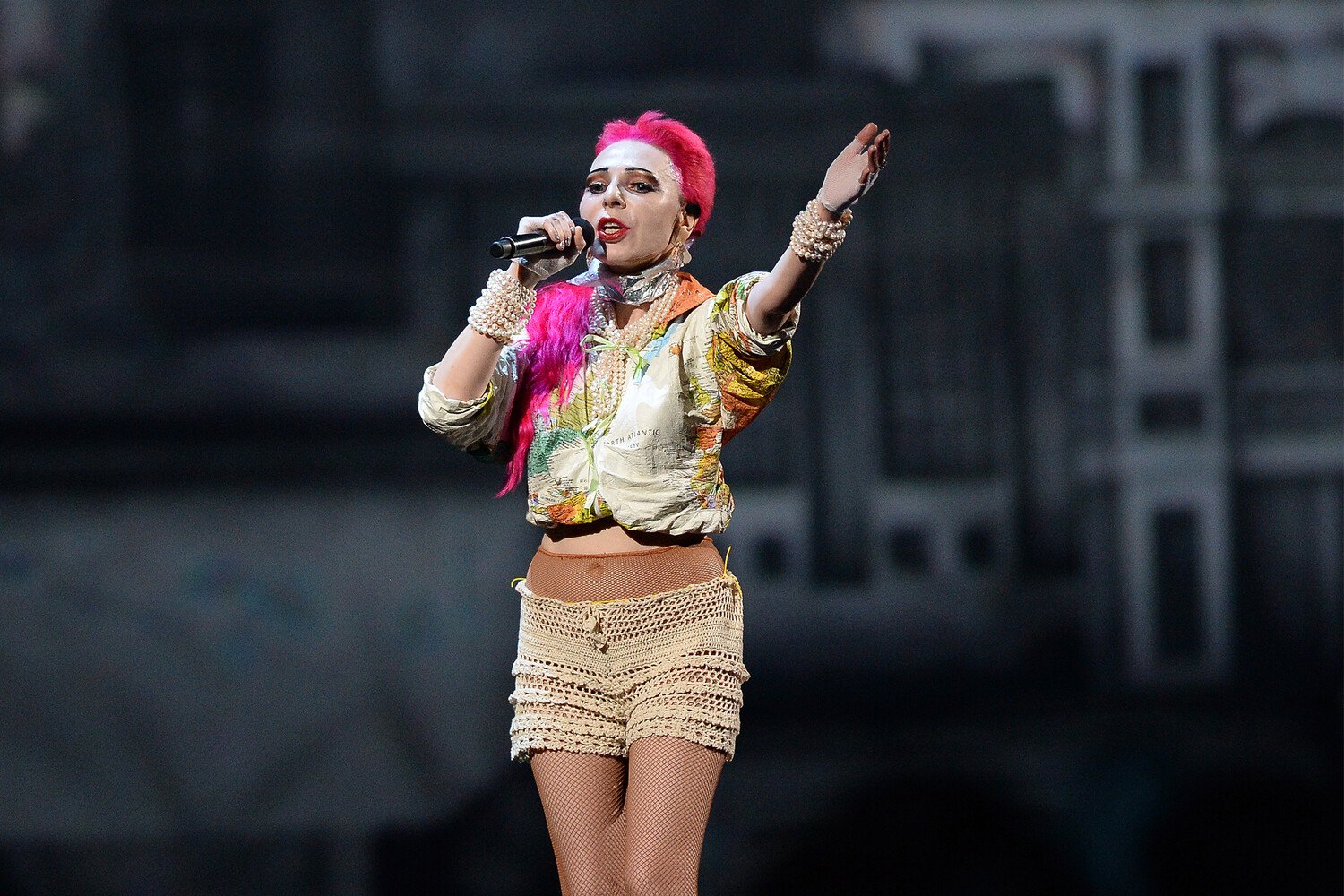 жанна агузарова