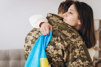 підстави для звільнення з військової служби