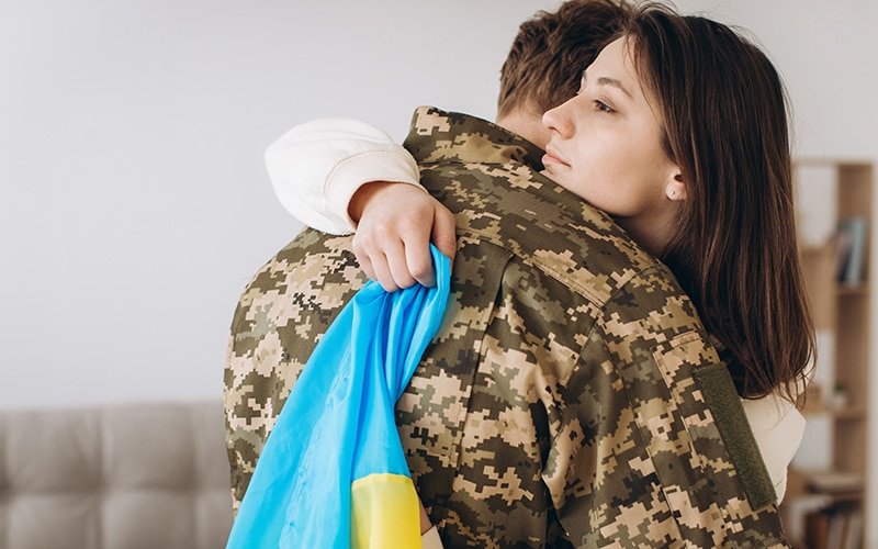 підстави для звільнення з військової служби