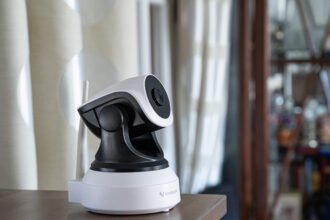 камера видеонаблюдения